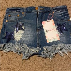 Almost Famous Shorts